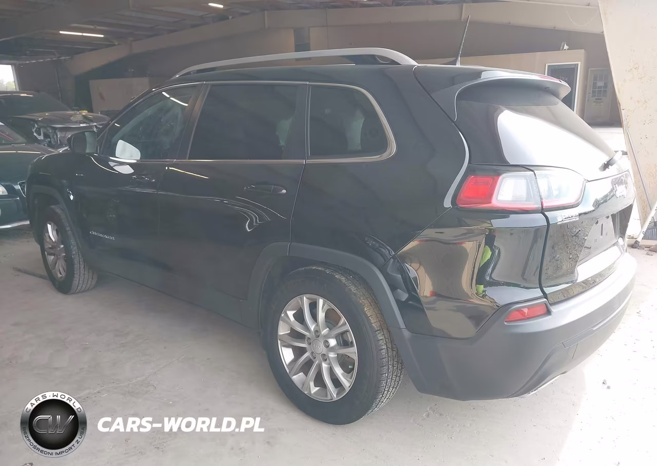 2019 Jeep Cherokee Latitude Fwd VIN:1C4PJLCX6KD205985 - 3