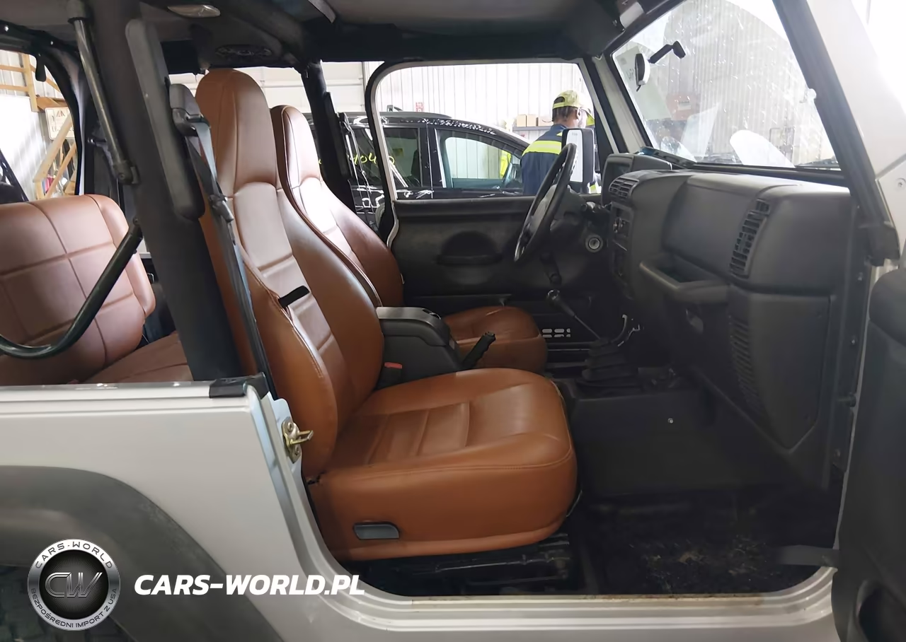 2002 Jeep Wrangler X VIN:1J4FA39S22P746936 - 5