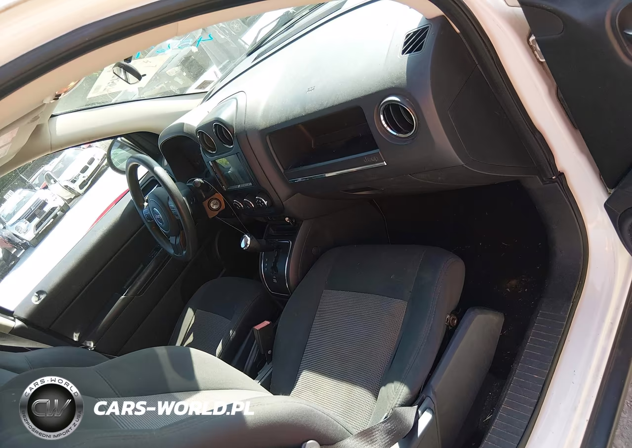2011 Jeep Compass VIN:1J4NT1FB6BD137963 - 5