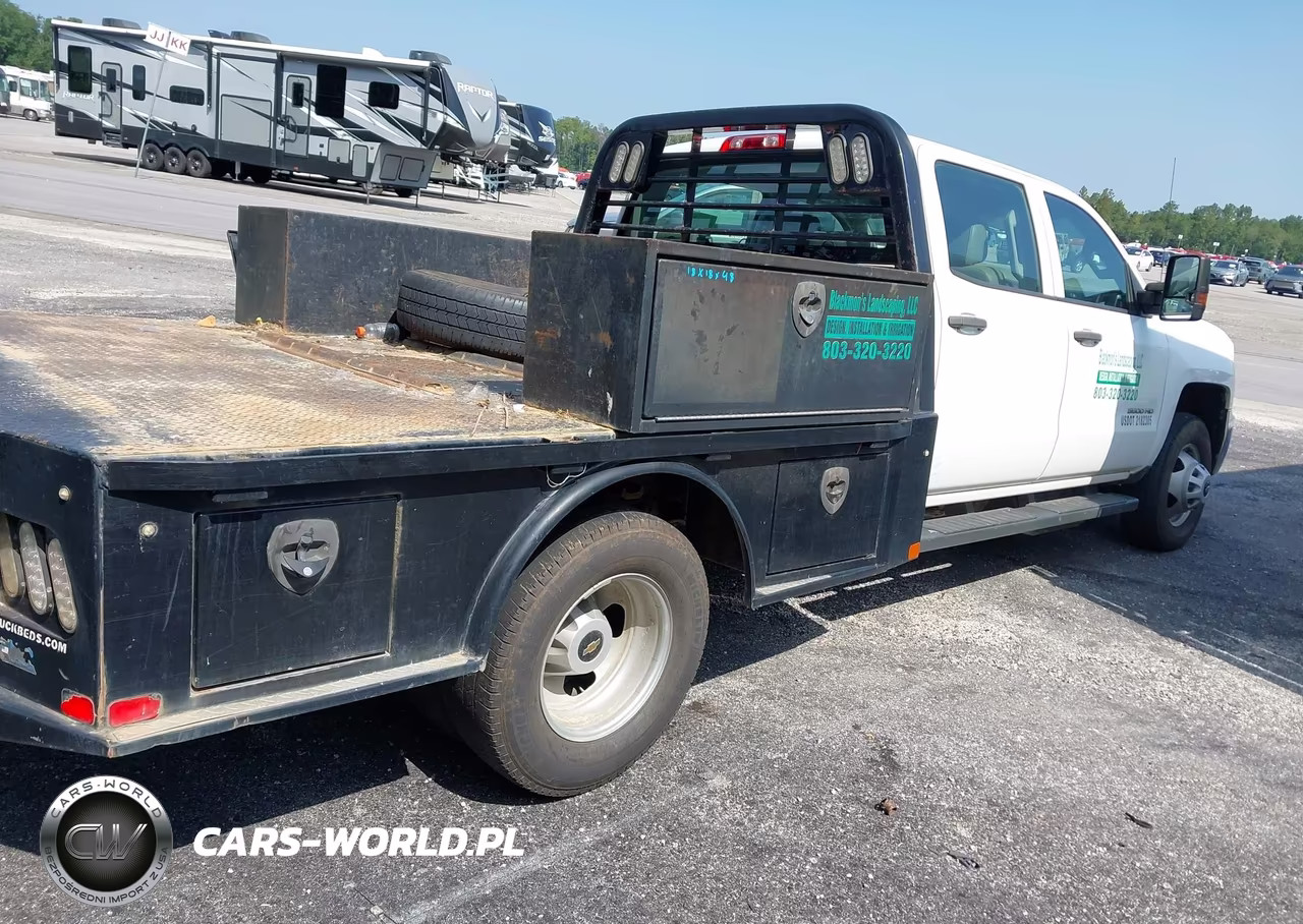2018 Chevrolet Silverado 3500Hd Chassis Wt VIN:1GB4KYCY7JF206947 - 4