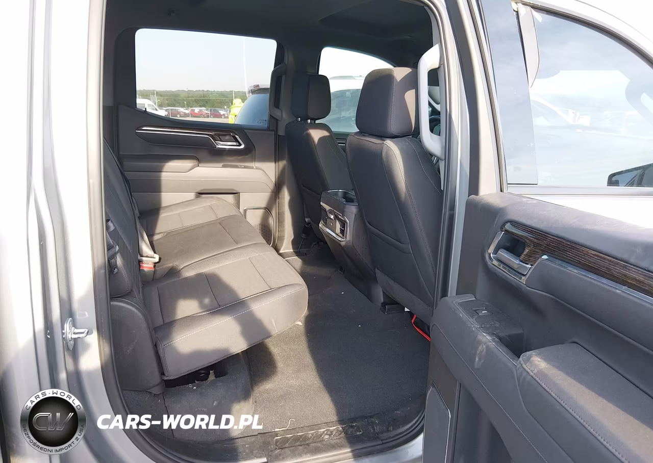 2025 GMC Sierra 1500 4Wd Short Box Elevation With 3Sb VIN:3GTUUCED9SG298162 - 8