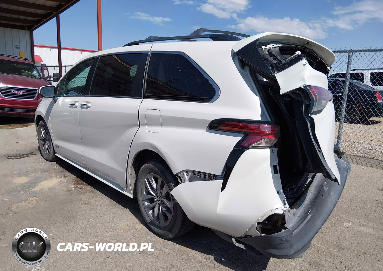 2021 Toyota Sienna Xle VIN:5TDYRKECXMS027748 - 3
