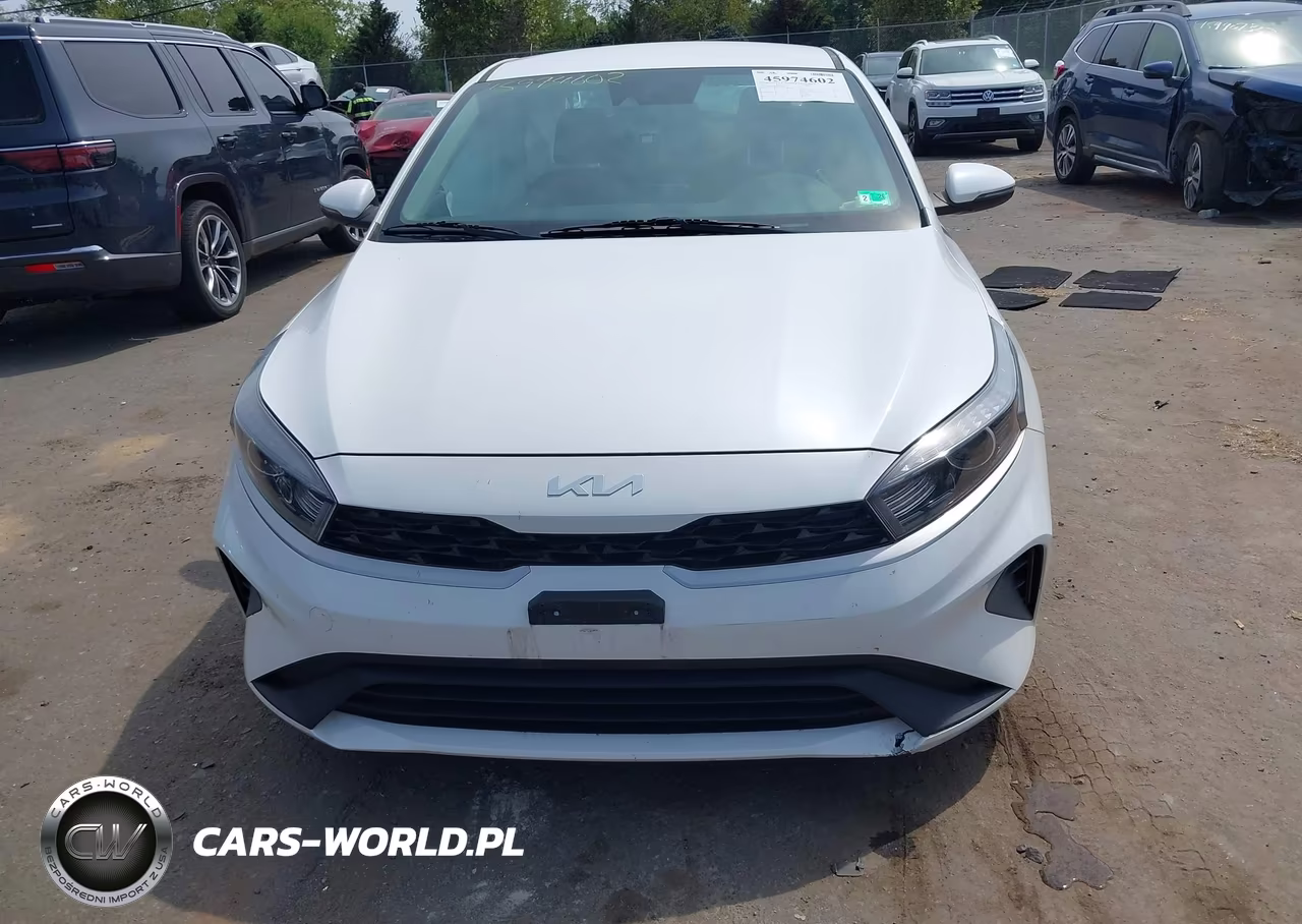 2023 Kia Forte Lxs VIN:3KPF24AD0PE545159 - 12
