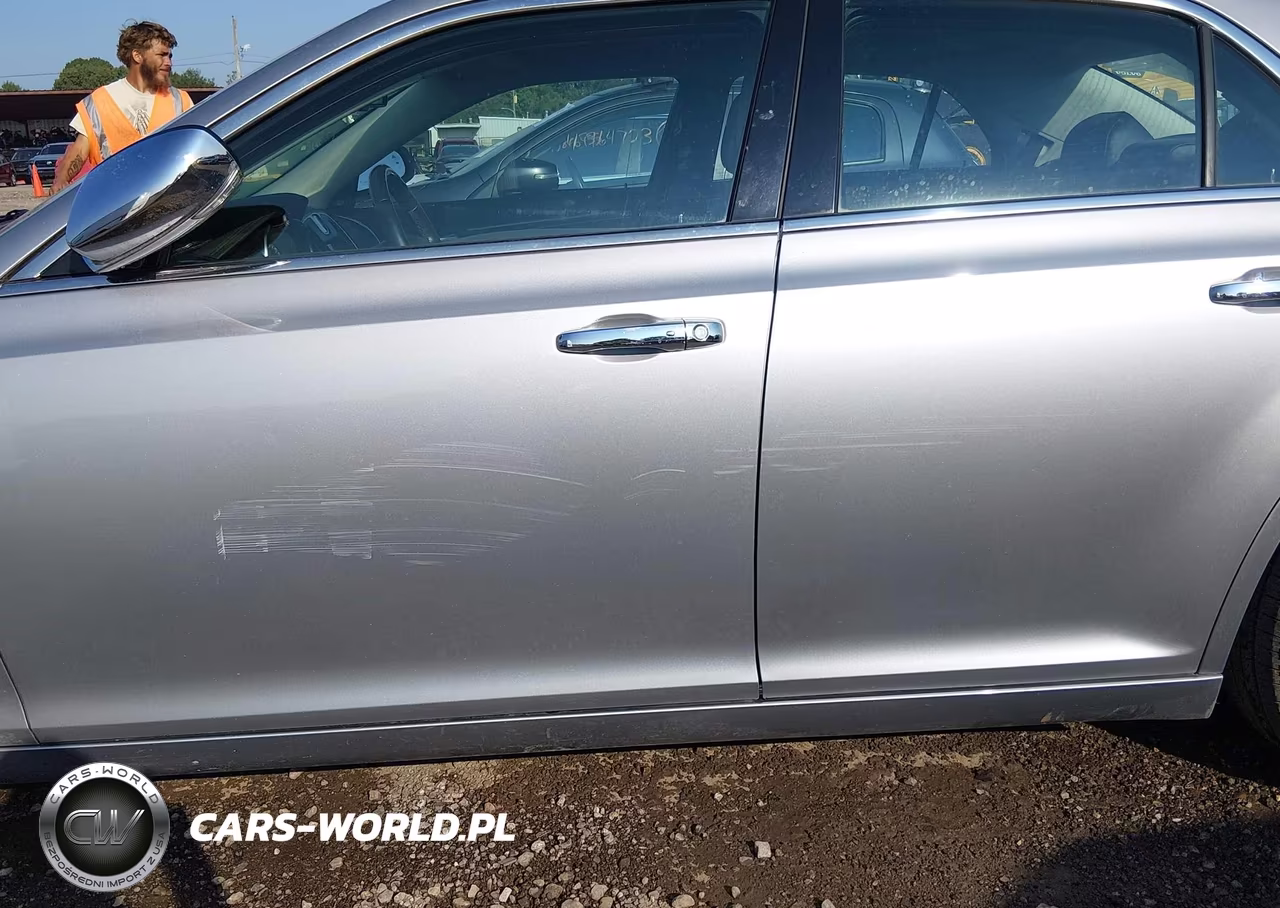 2018 Chrysler 300 Limited VIN:2C3CCAEGXJH227665 - 17