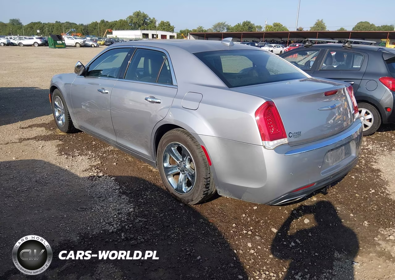 2018 Chrysler 300 Limited VIN:2C3CCAEGXJH227665 - 3