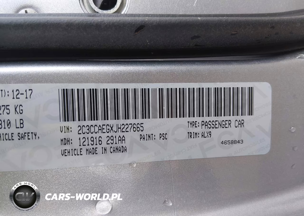 2018 Chrysler 300 Limited VIN:2C3CCAEGXJH227665 - 9