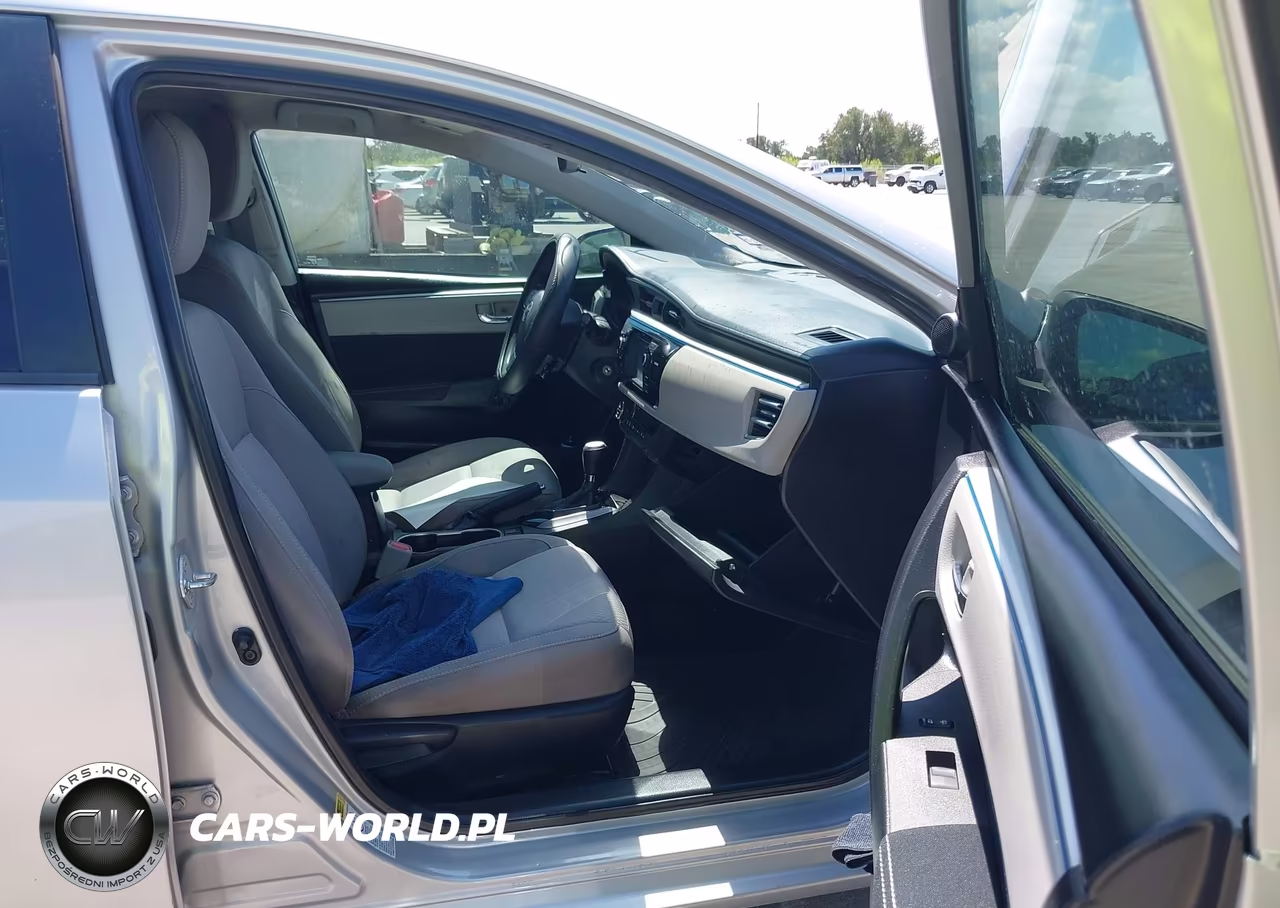 2015 Toyota Corolla Le VIN:5YFBURHE5FP298545 - 5