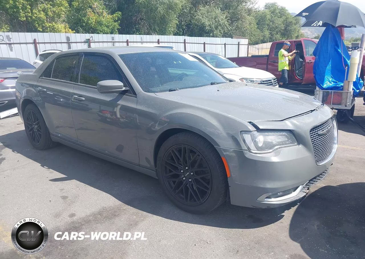 2019 Chrysler 300 300S Awd VIN:2C3CCAGG9KH517474 - 1