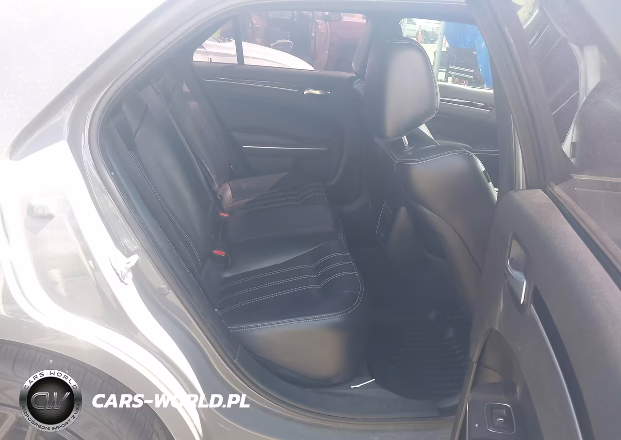2019 Chrysler 300 300S Awd VIN:2C3CCAGG9KH517474 - 8