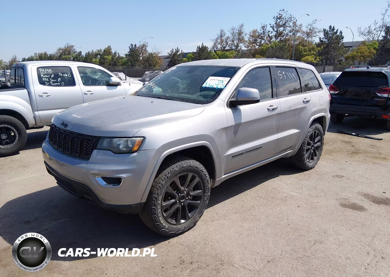 2017 Jeep Grand Cherokee Altitude 4X4 VIN:1C4RJFAG3HC881337 - 2