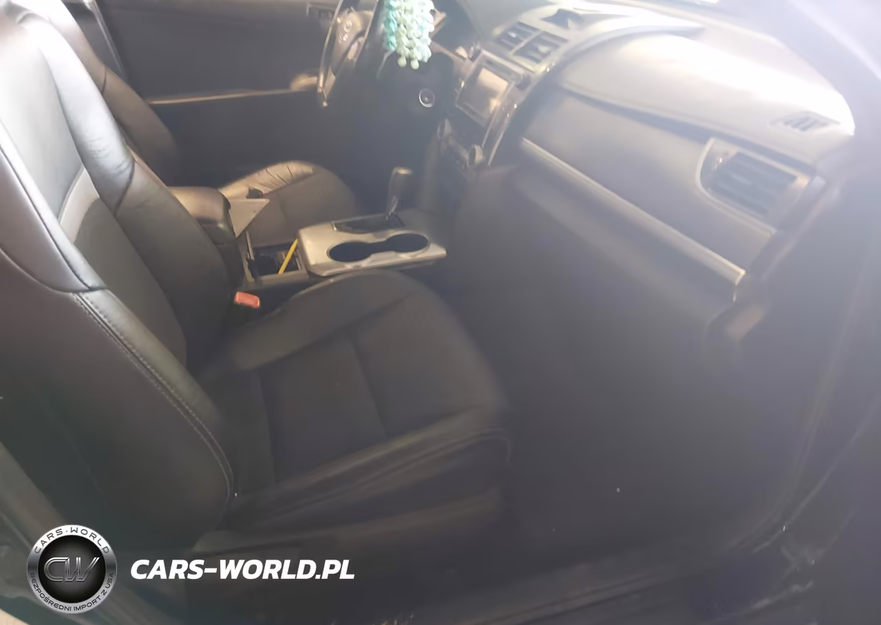 2014 Toyota Camry Se VIN:4T1BF1FK0EU743999 - 5
