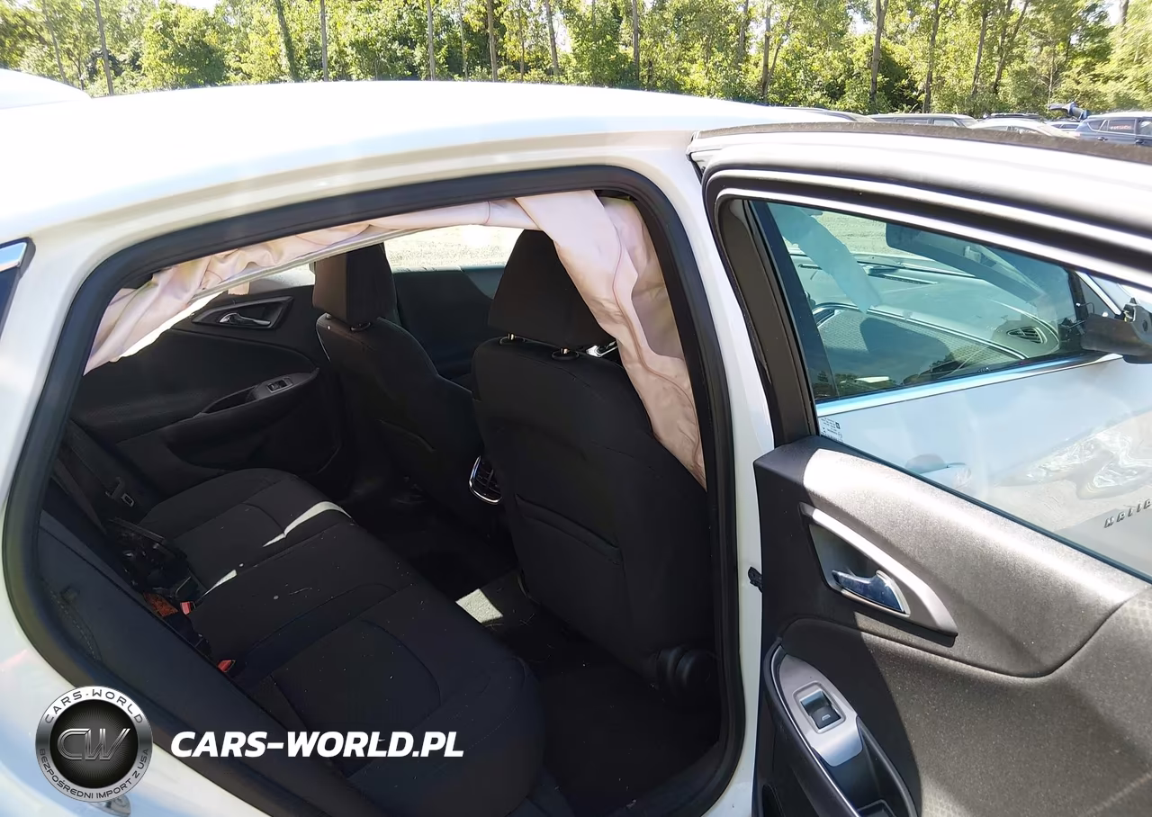2017 Chevrolet Malibu Hybrid VIN:1G1ZJ5SU6HF228815 - 8