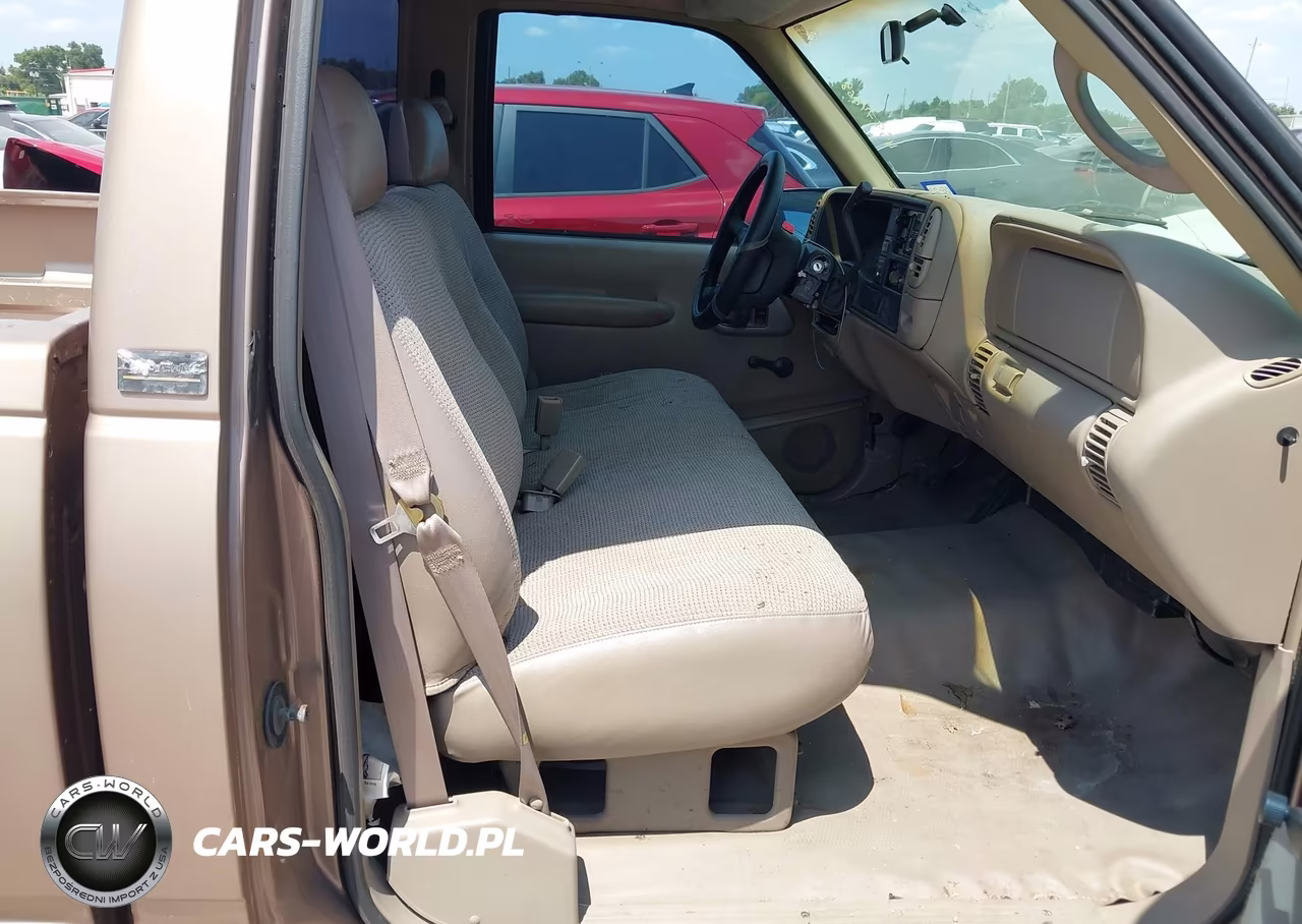 1997 Chevrolet C1500 Fleetside VIN:1GCEC14W6VZ128067 - 5