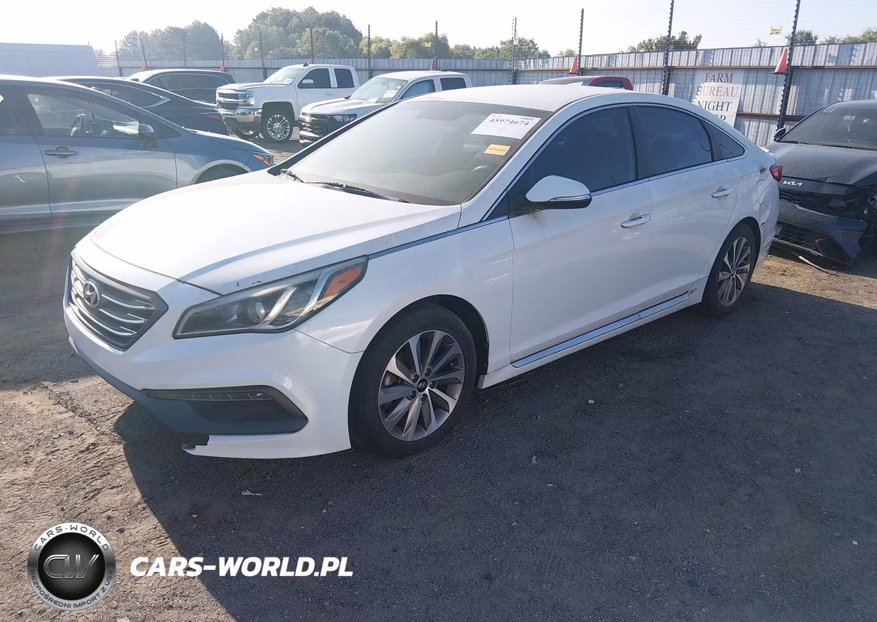 2015 Hyundai Sonata Sport VIN:5NPE34AF4FH031724 - 2