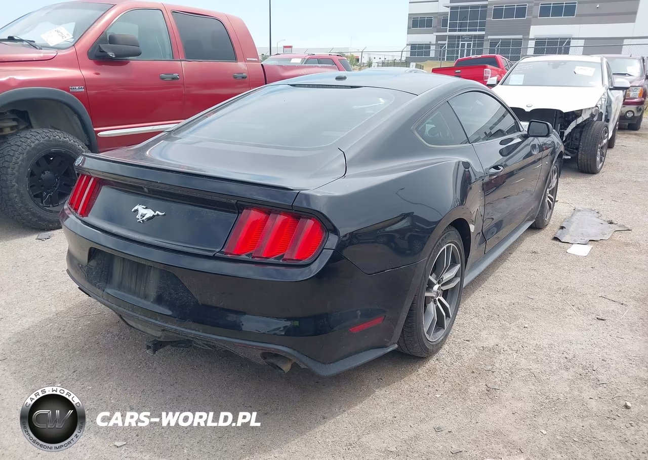 2015 Ford Mustang Ecoboost VIN:1FA6P8TH2F5318869 - 4