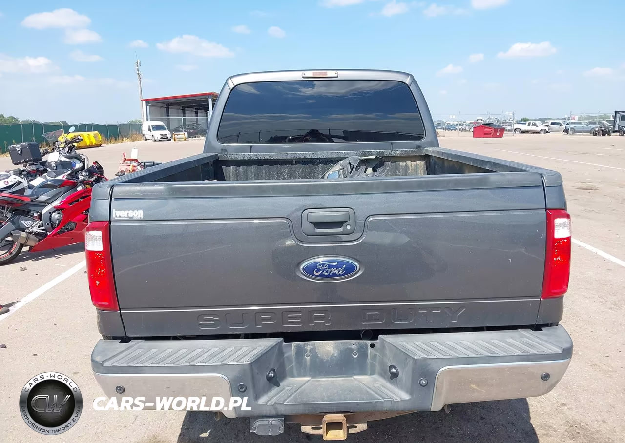 2015 Ford F-250 Xlt VIN:1FT7W2BTXFEB04264 - 16