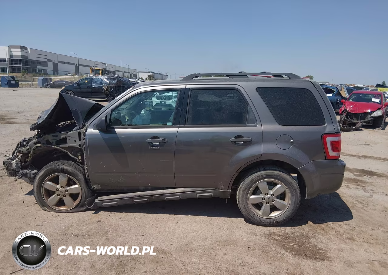 2011 Ford Escape Xlt VIN:1FMCU0D70BKB69673 - 13