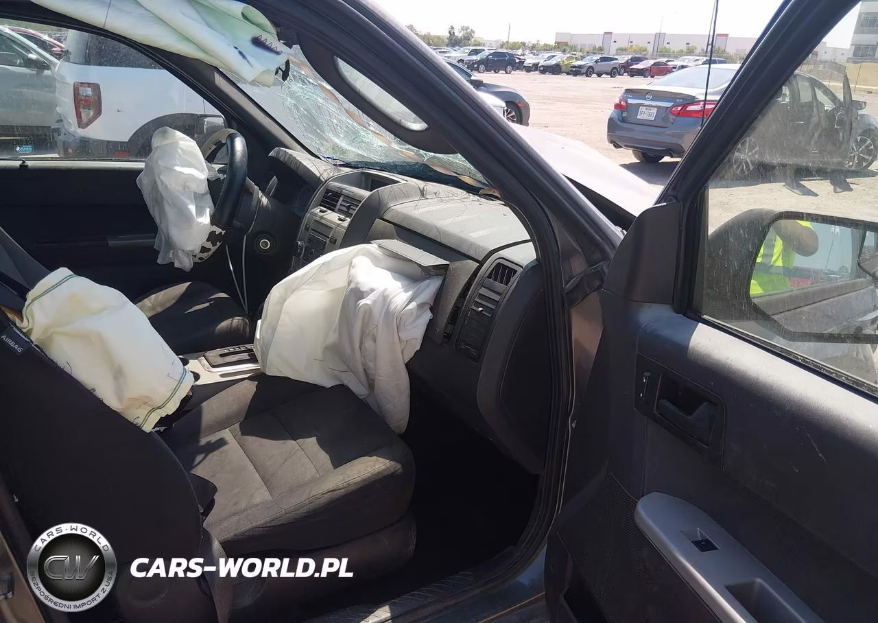 2011 Ford Escape Xlt VIN:1FMCU0D70BKB69673 - 5