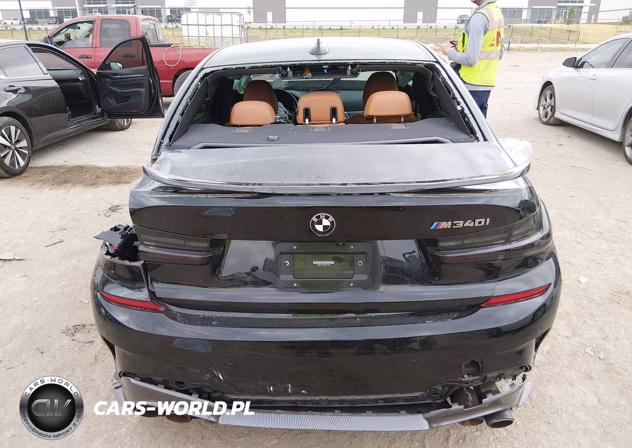 2021 BMW M340I VIN:3MW5U7J03M8C11624 - 16