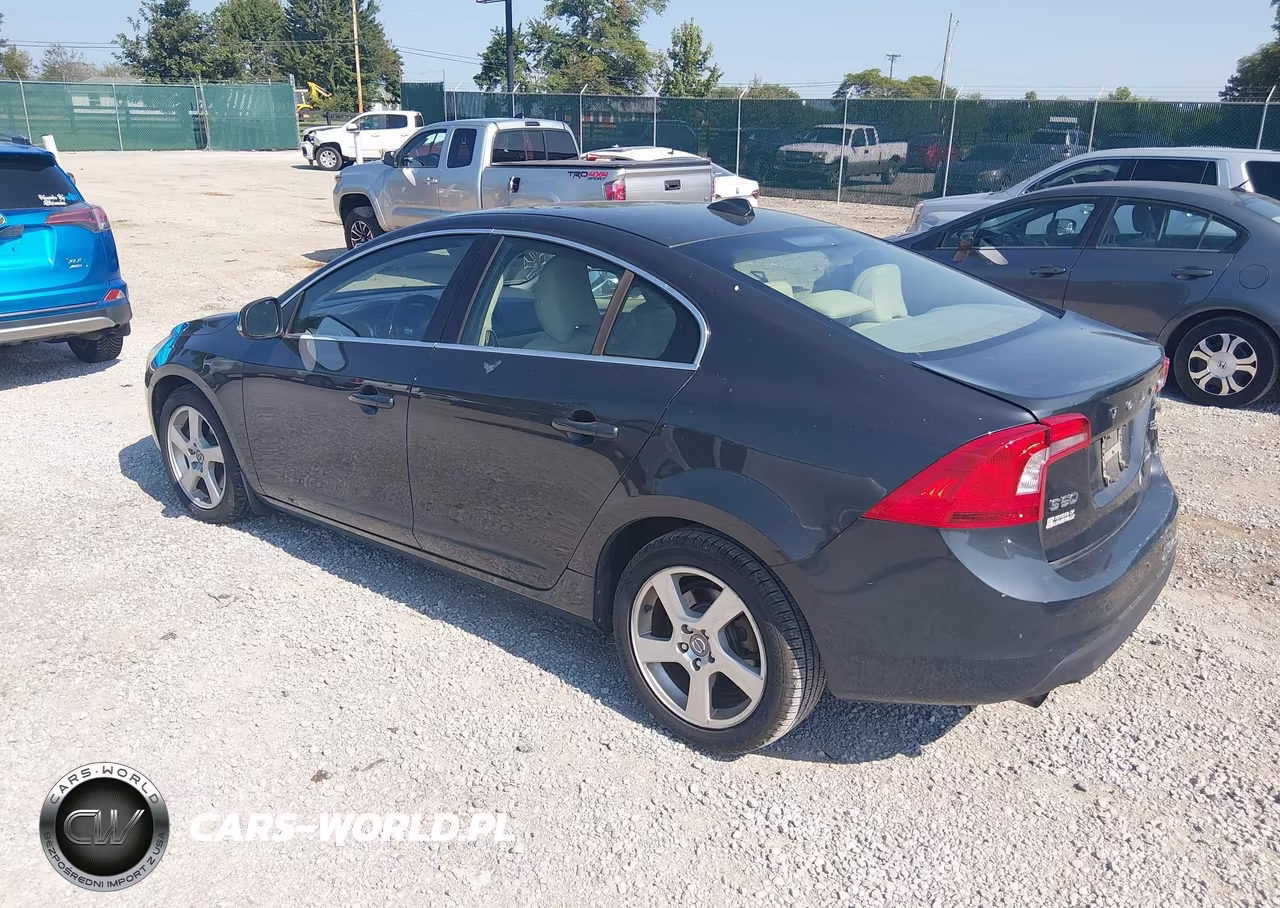2012 Volvo S60 T5 VIN:YV1622FS6C2107839 - 3