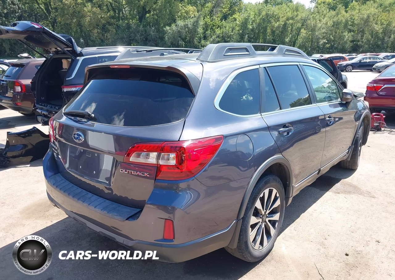 2015 Subaru Outback 2.5I Limited VIN:4S4BSBNC2F3327360 - 4