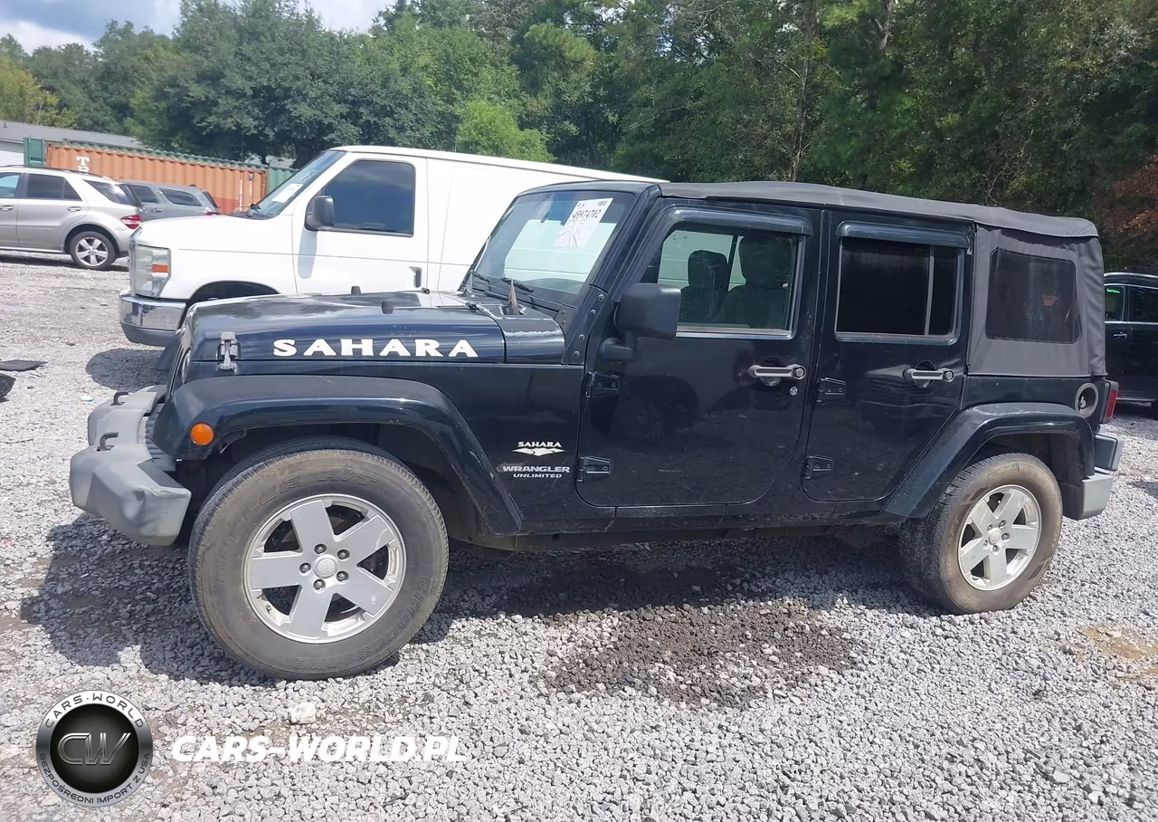 2007 Jeep Wrangler Unlimited Sahara VIN:1J4GB59107L140554 - 14
