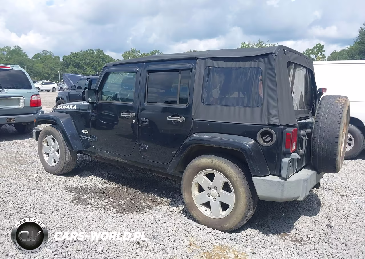 2007 Jeep Wrangler Unlimited Sahara VIN:1J4GB59107L140554 - 3