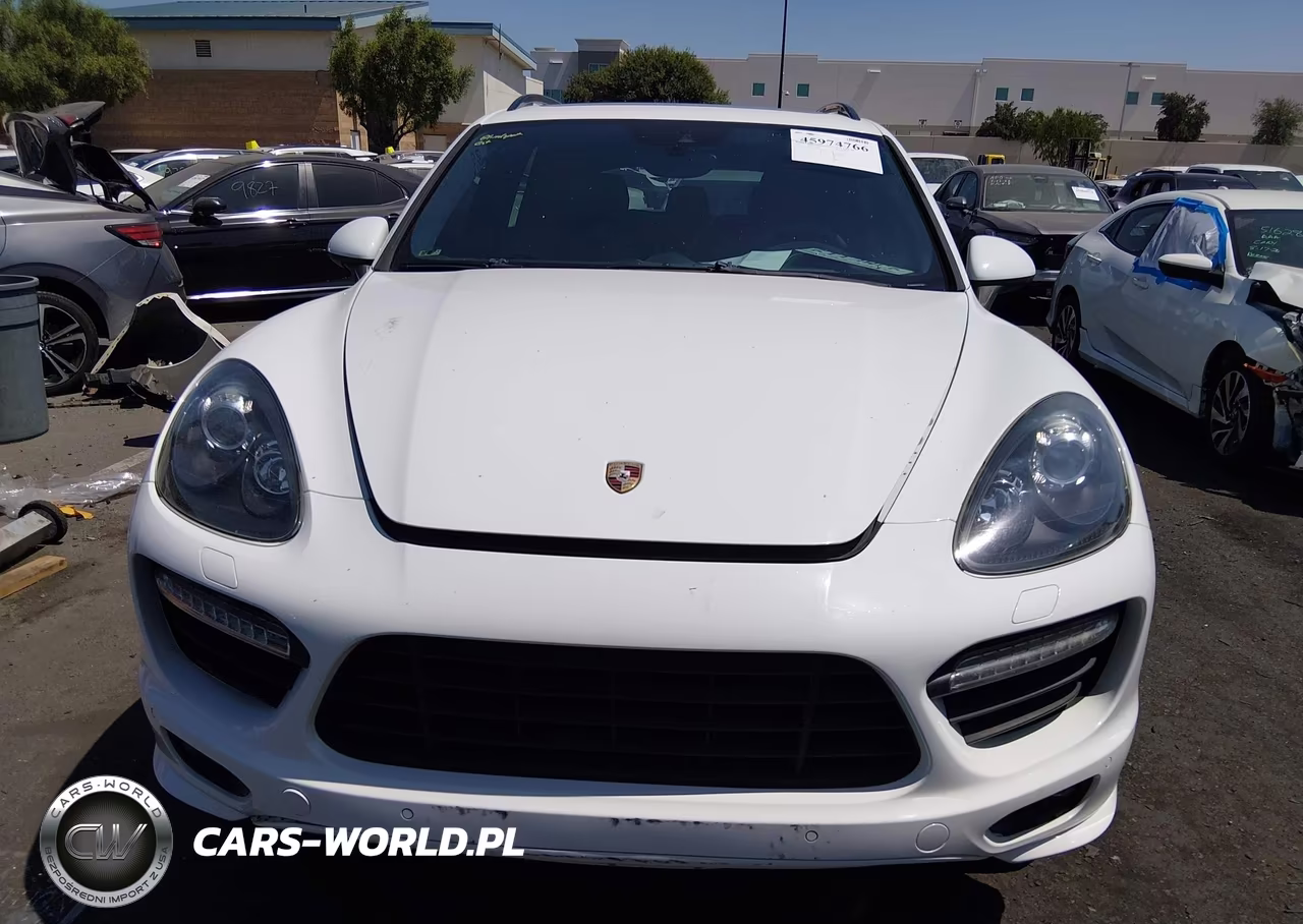 2014 Porsche Cayenne Gts VIN:WP1AD2A21ELA71684 - 13