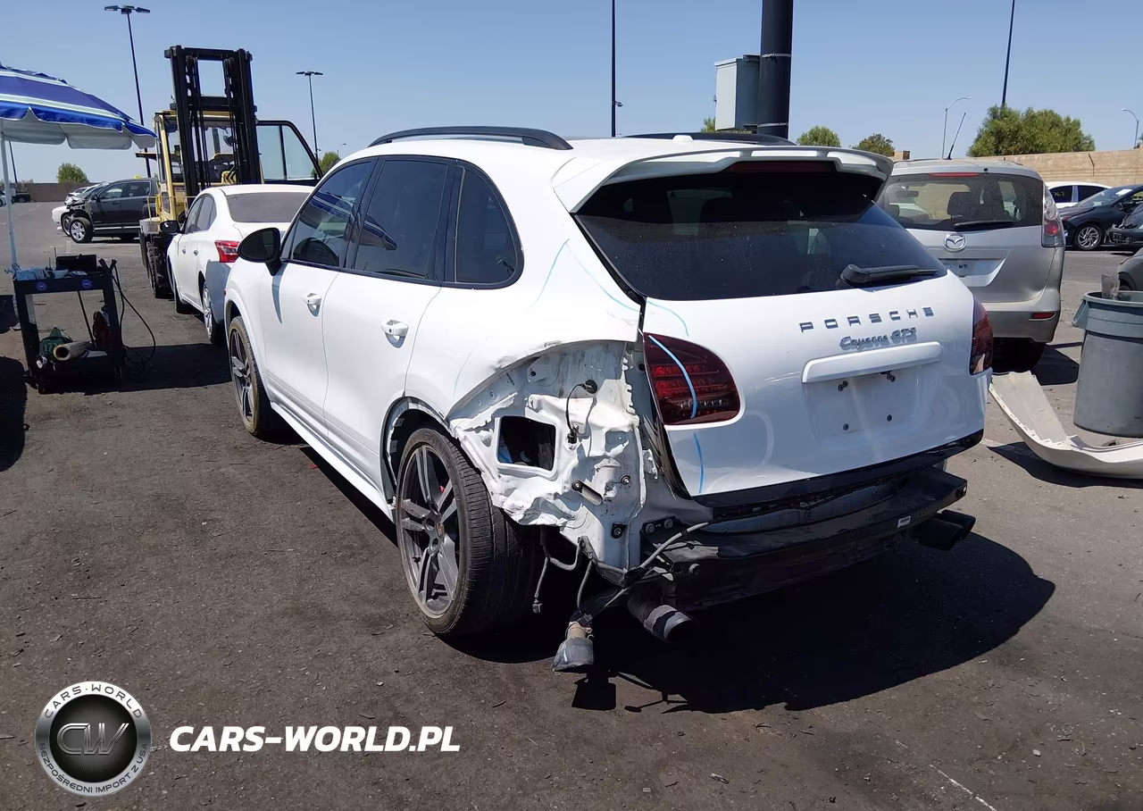 2014 Porsche Cayenne Gts VIN:WP1AD2A21ELA71684 - 3