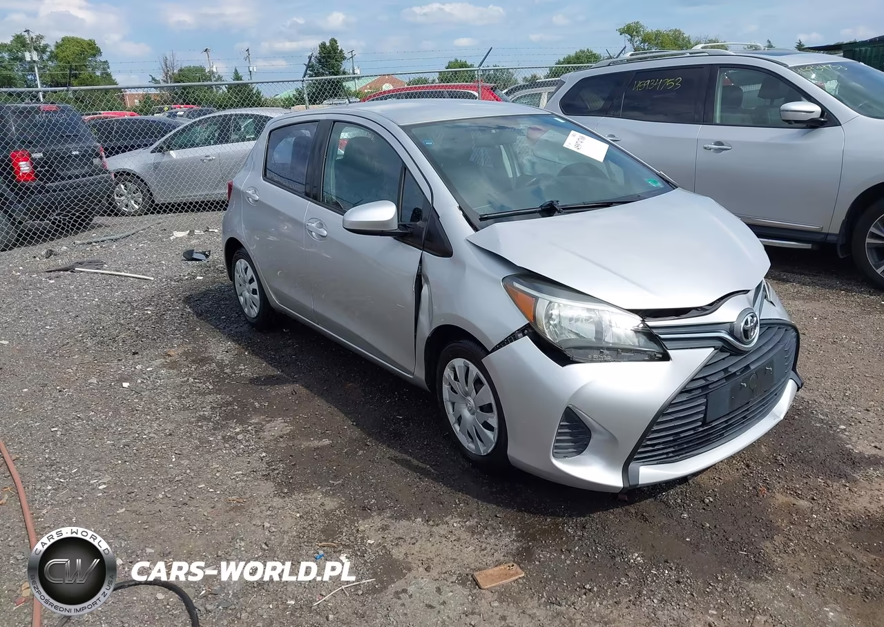 2015 Toyota Yaris L – zdjęcie 1 z 16
