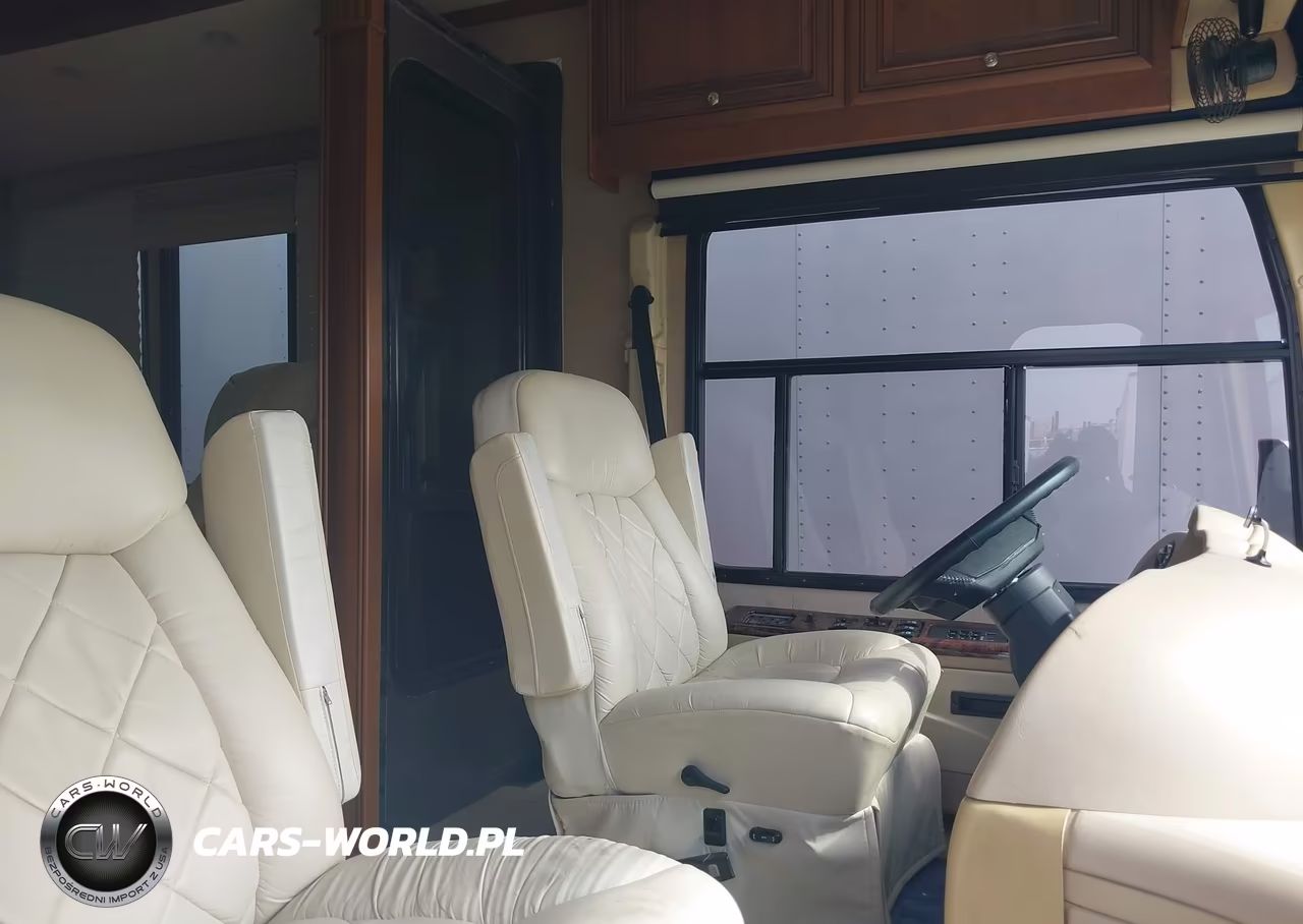 2011 Freightliner Chassis Xc VIN:4UZFCHCY8BCAZ6557 - 13