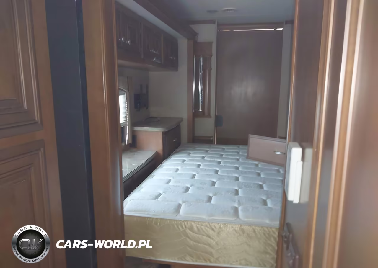 2011 Freightliner Chassis Xc VIN:4UZFCHCY8BCAZ6557 - 17