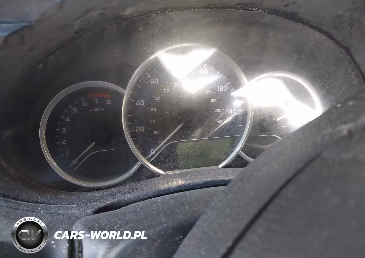 2015 Toyota Corolla Le VIN:2T1BURHE8FC354090 - 14
