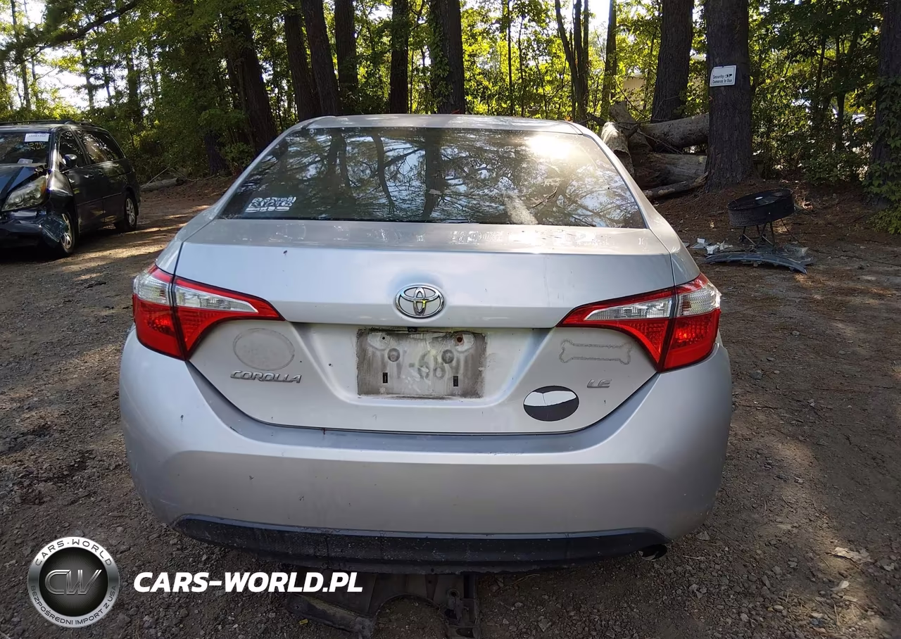 2015 Toyota Corolla Le VIN:2T1BURHE8FC354090 - 15