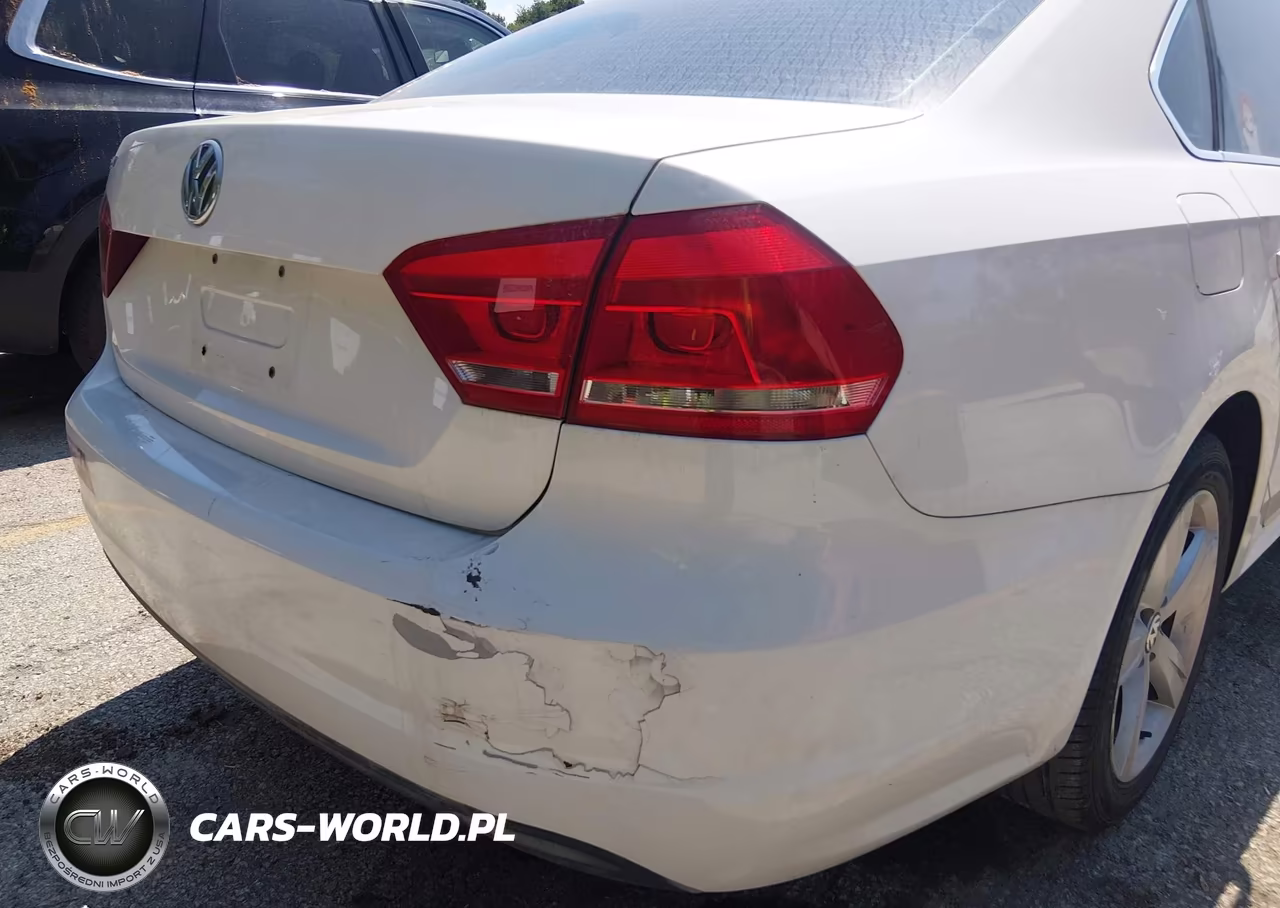 2014 Volkswagen Passat 1.8T Wolfsburg Edition VIN:1VWAT7A37EC046229 - 6