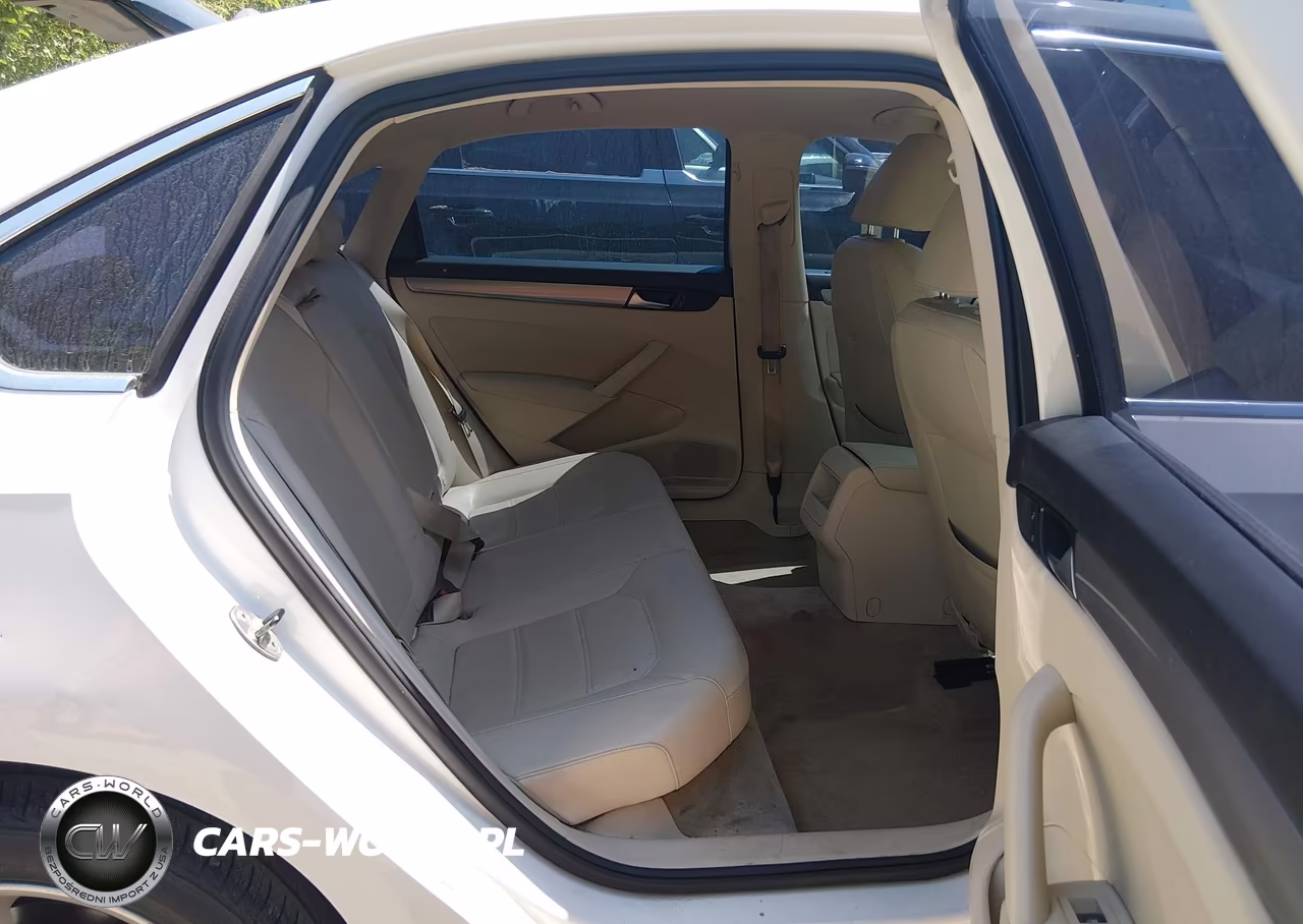2014 Volkswagen Passat 1.8T Wolfsburg Edition VIN:1VWAT7A37EC046229 - 8
