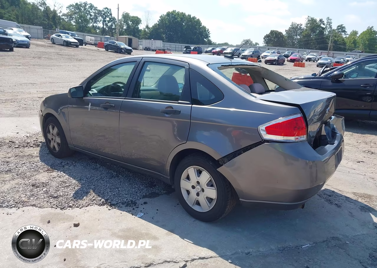 2011 Ford Focus S VIN:1FAHP3EN2BW173576 - 3