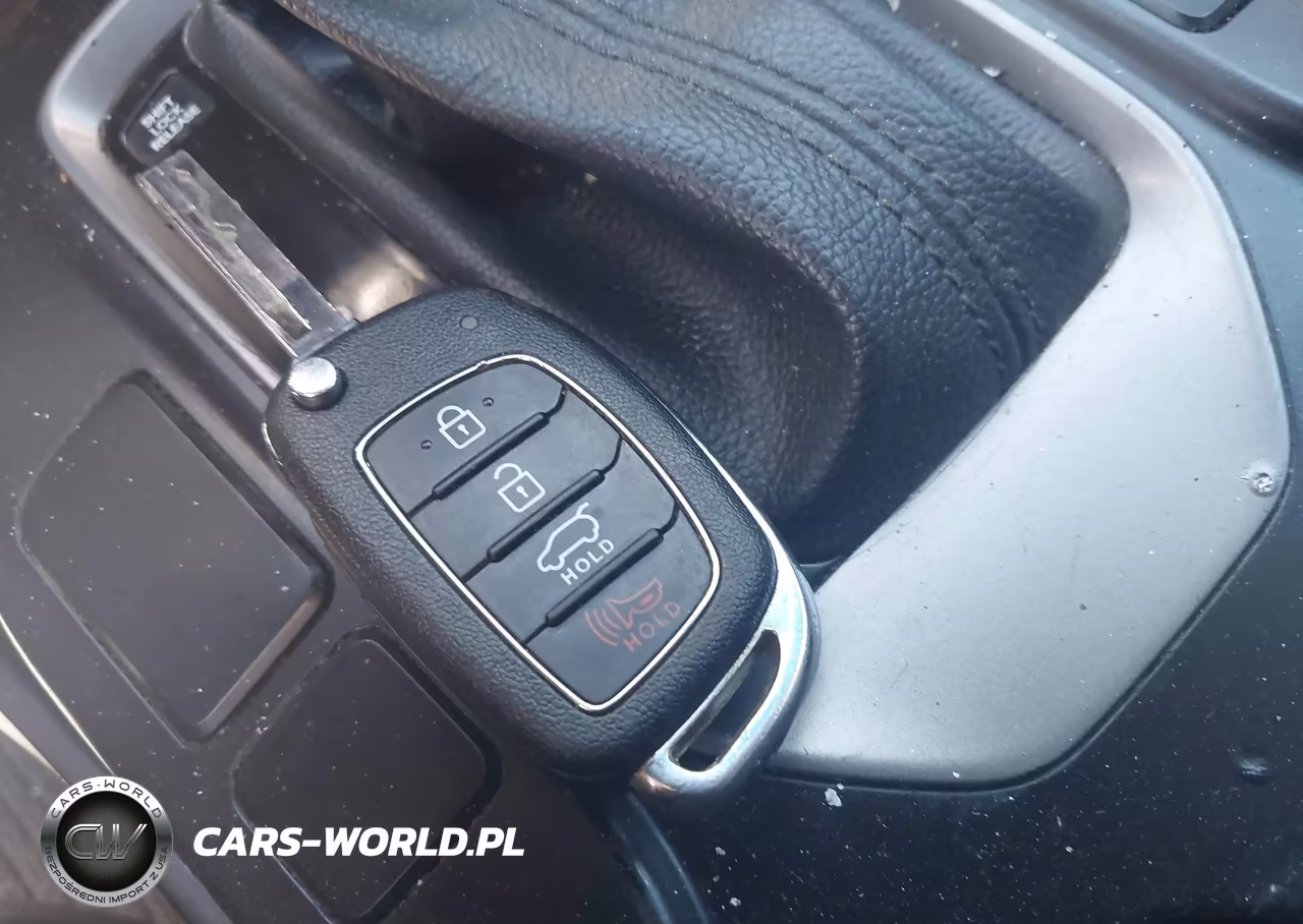 2018 Hyundai Santa Fe Se VIN:KM8SMDHFXJU269691 - 11