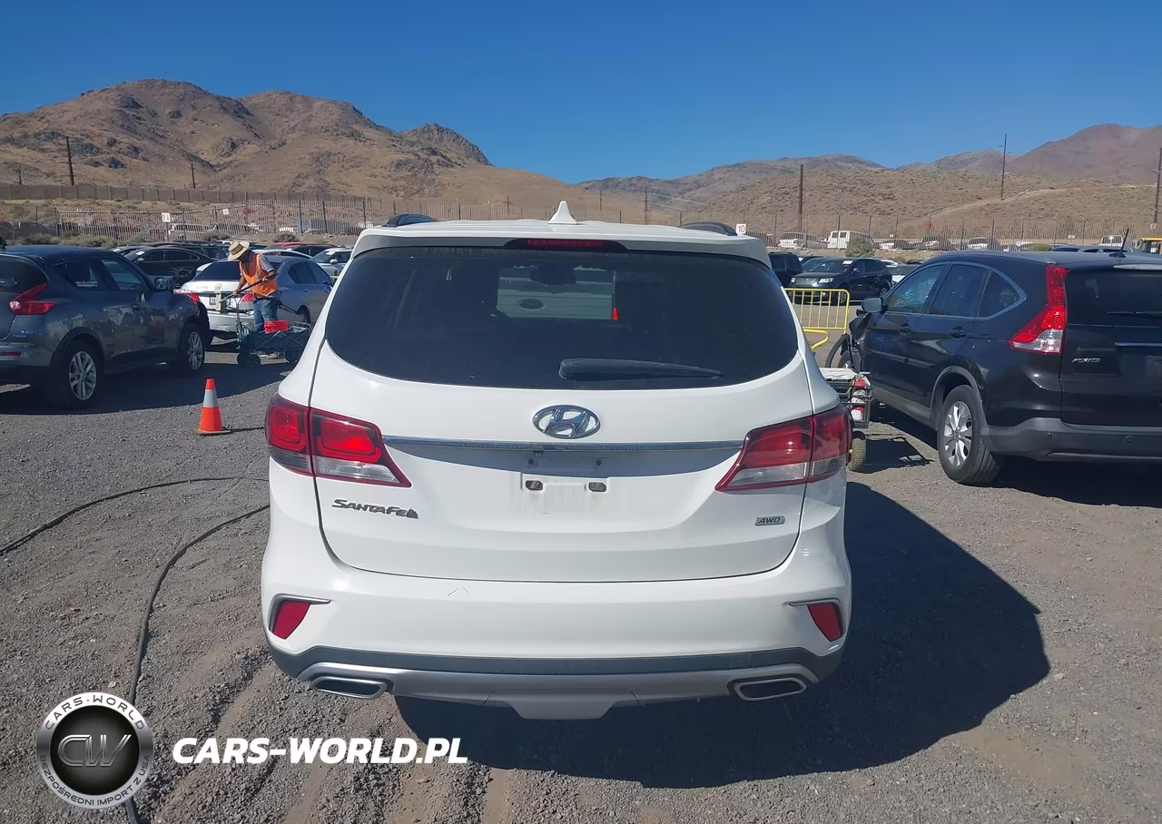 2018 Hyundai Santa Fe Se VIN:KM8SMDHFXJU269691 - 16