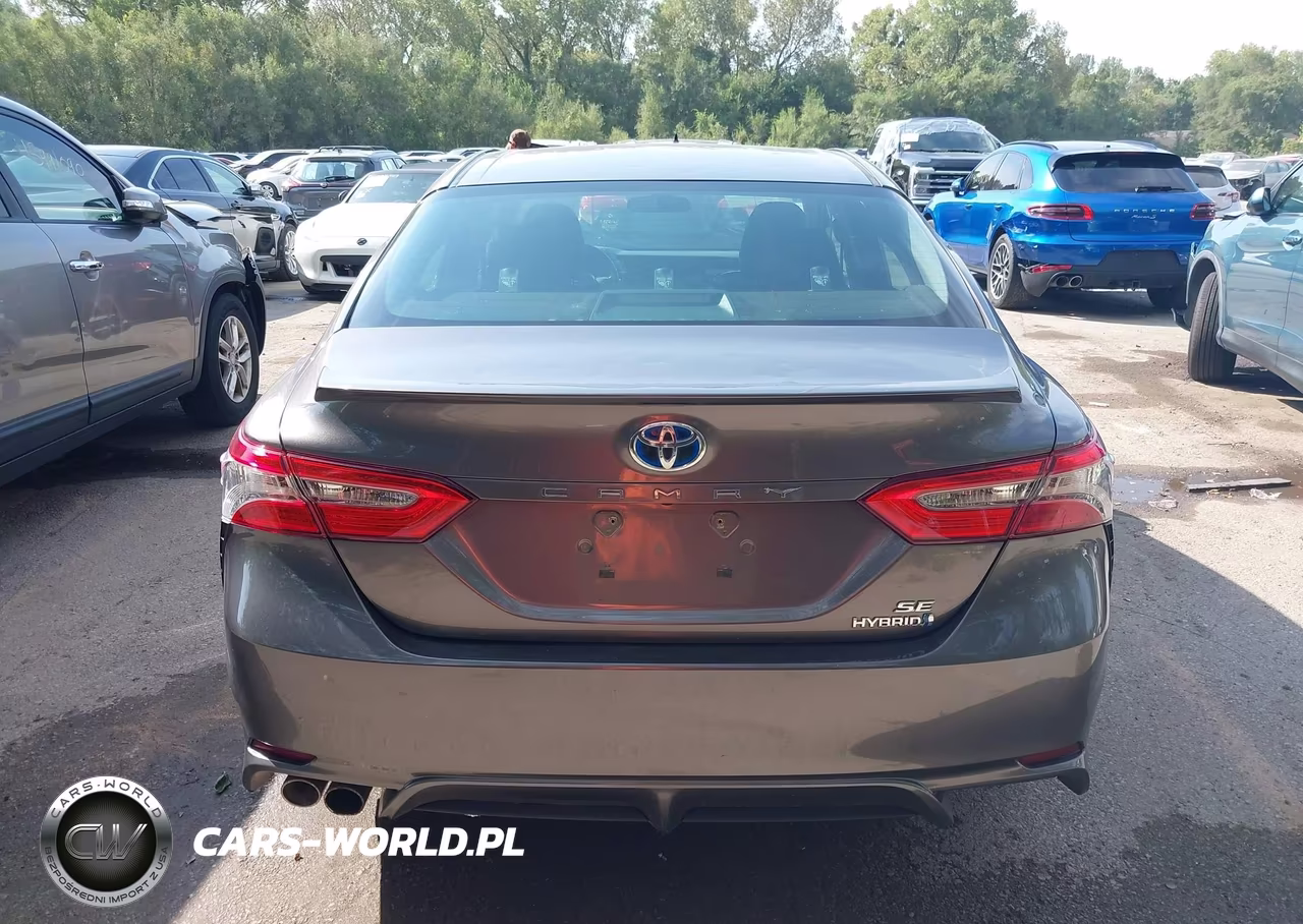 2018 Toyota Camry Hybrid Se VIN:4T1B21HK4JU001561 - 16