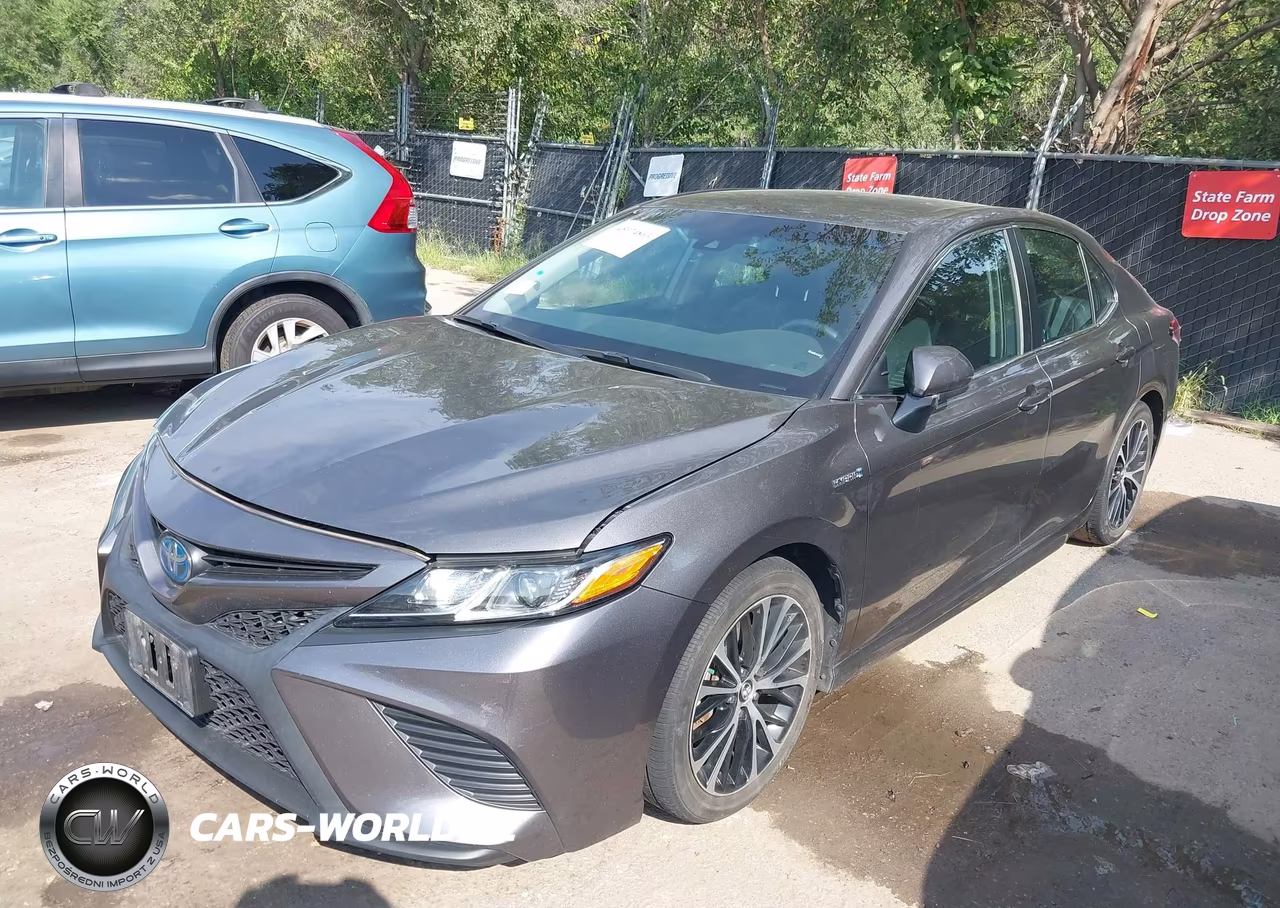 2018 Toyota Camry Hybrid Se VIN:4T1B21HK4JU001561 - 2