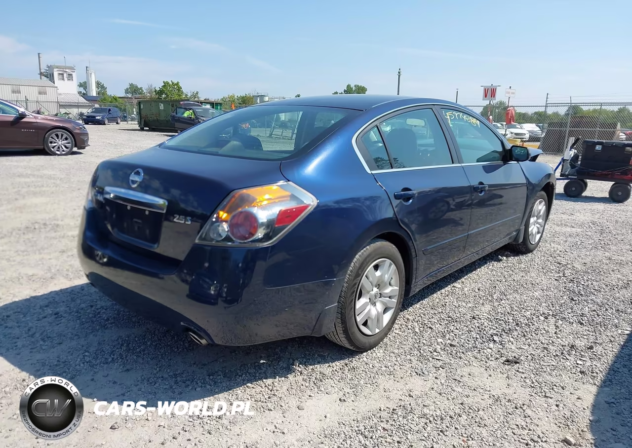 2010 Nissan Altima 2.5 S VIN:1N4AL2AP3AN495288 - 4