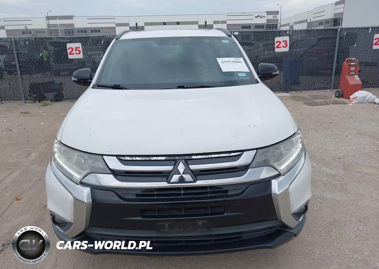 2018 Mitsubishi Outlander Le VIN:JA4AD3A36JZ021655 - 12