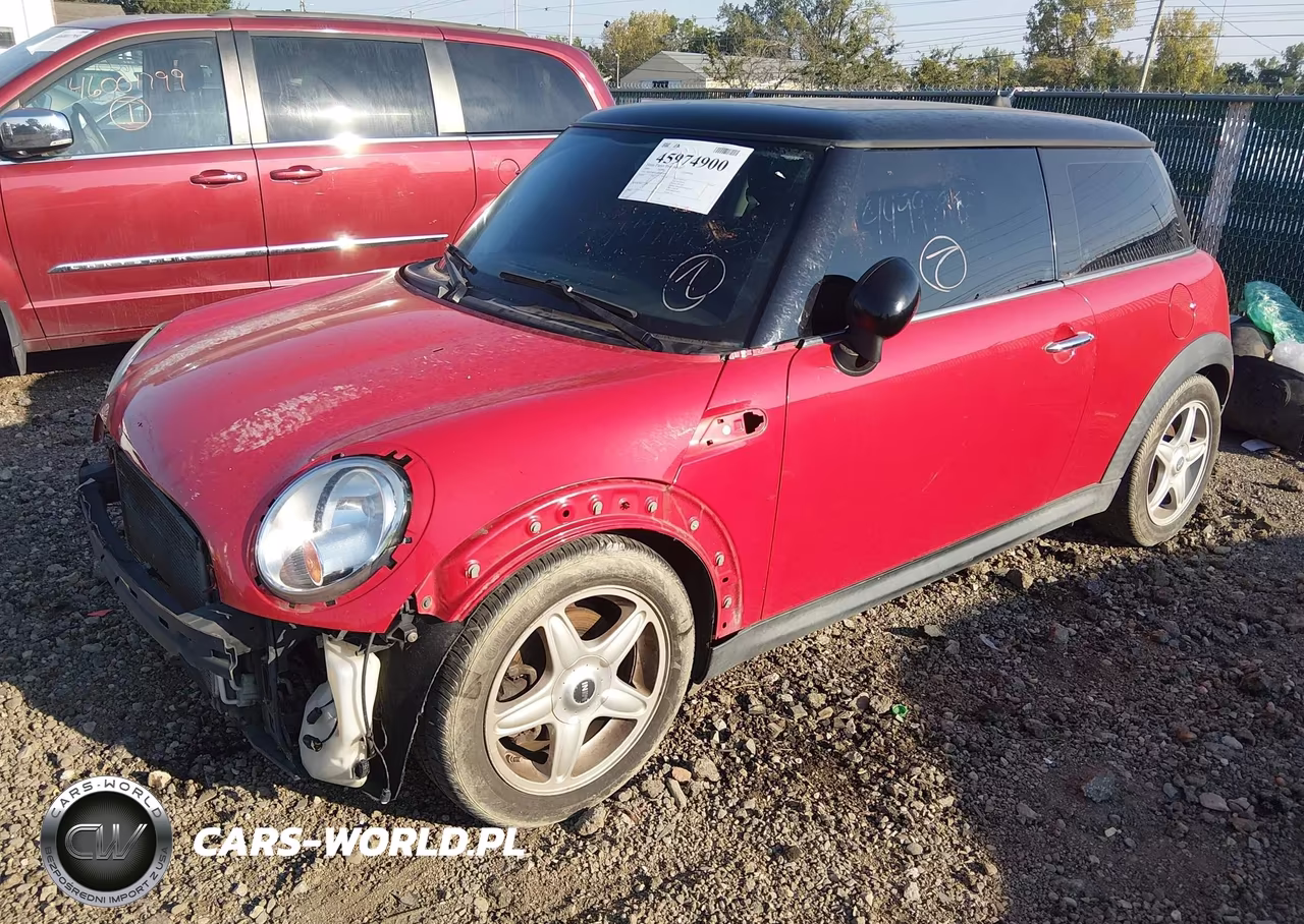 2009 Mini Cooper VIN:WMWMF335X9TW74593 - 2