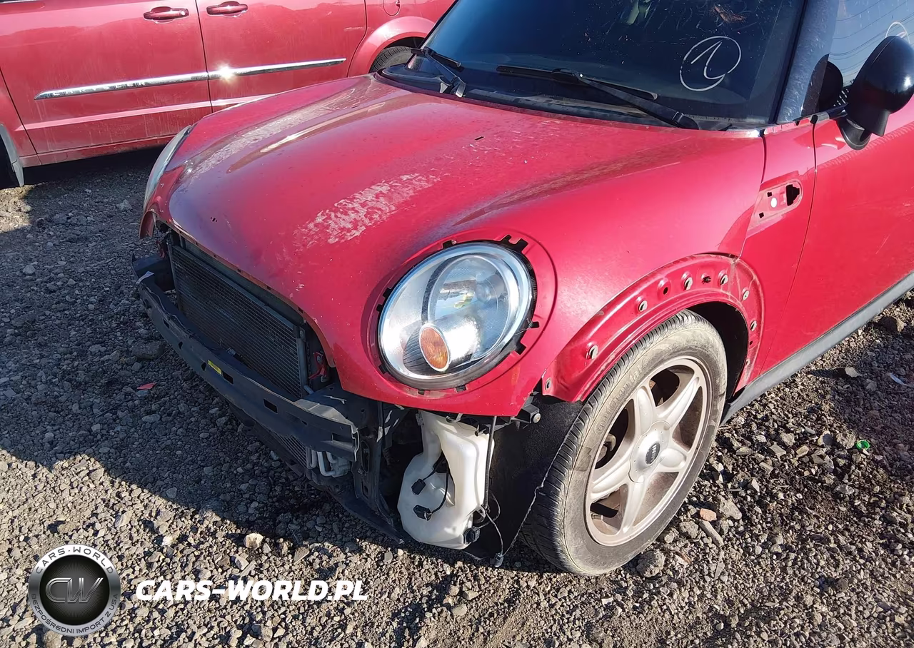 2009 Mini Cooper VIN:WMWMF335X9TW74593 - 6