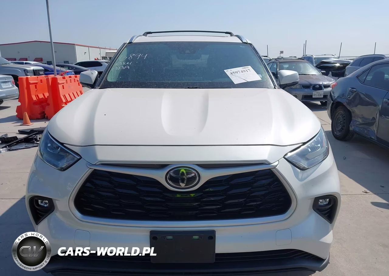 2020 Toyota Highlander Xle VIN:5TDGZRAH4LS500337 - 13
