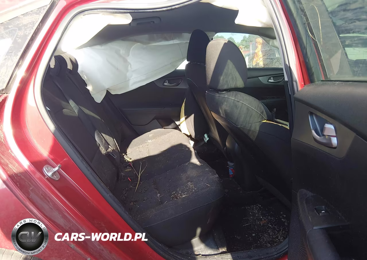 2020 Kia Forte Lxs VIN:3KPF24AD6LE171294 - 8