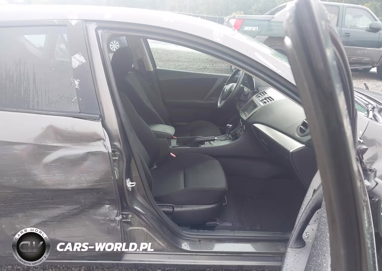 2013 Mazda Mazda3 I Touring VIN:JM1BL1L77D1811180 - 5