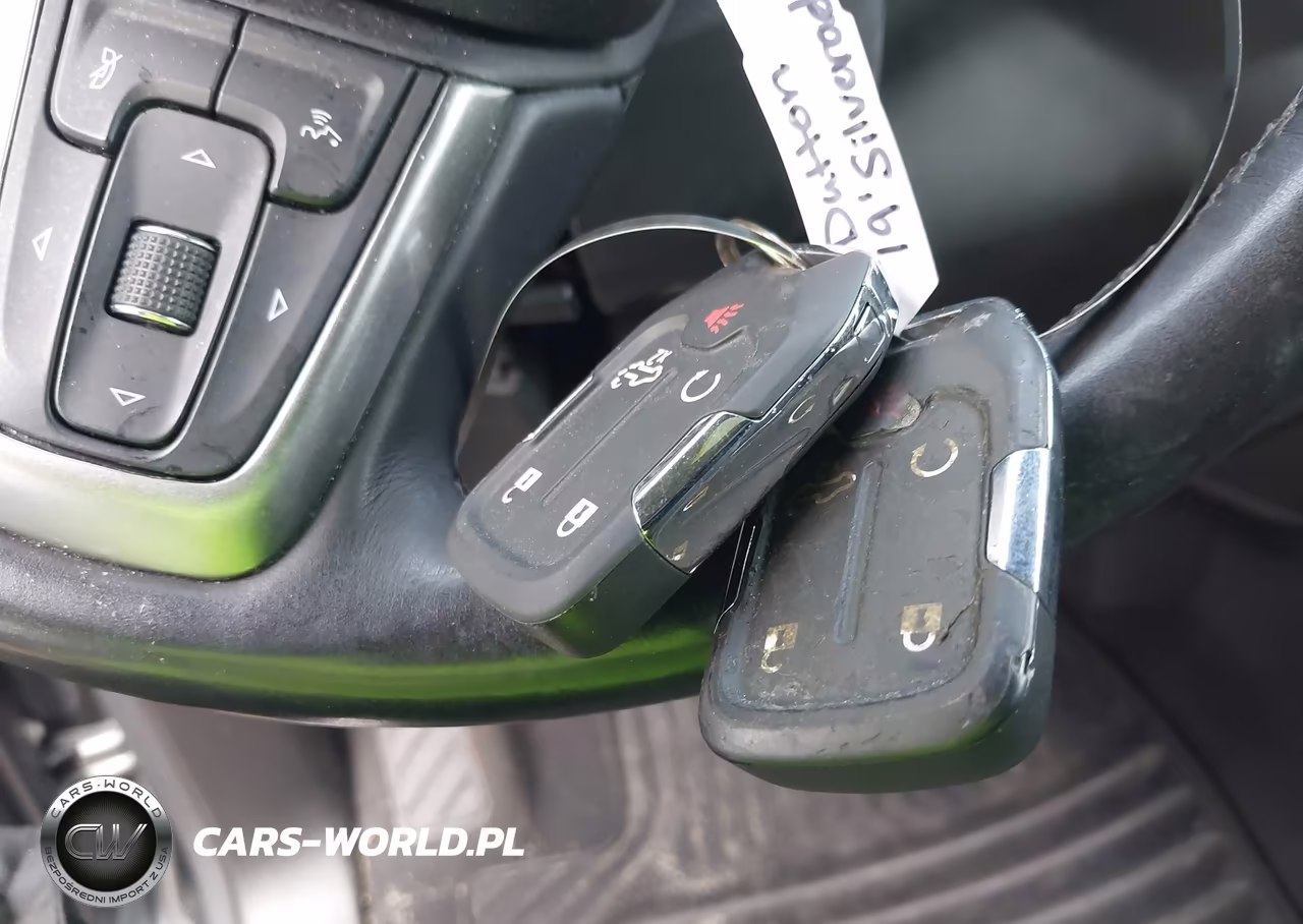 2019 Chevrolet Silverado 1500 Lt VIN:3GCUYDED6KG163179 - 11