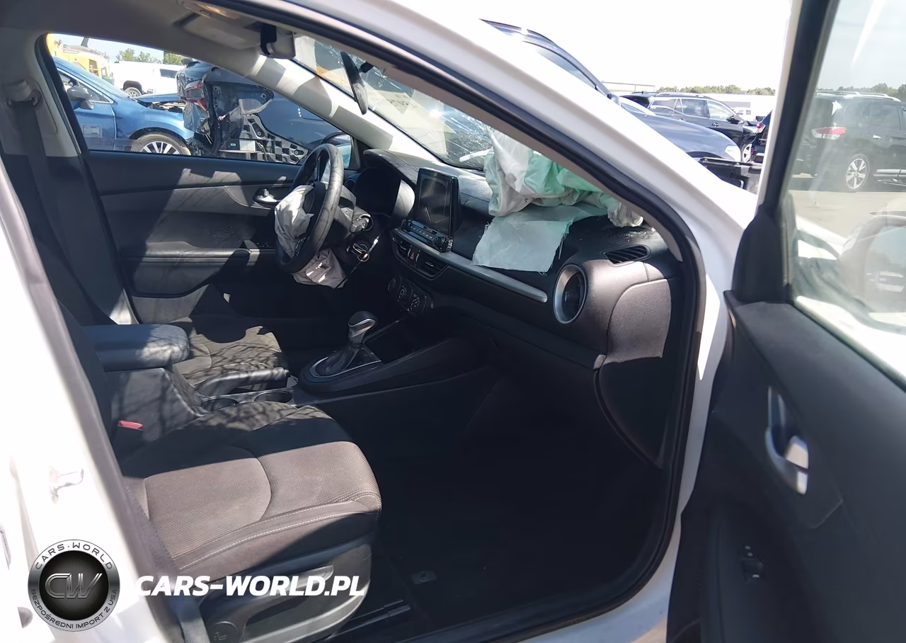 2020 Kia Forte Lxs VIN:3KPF24AD1LE143631 - 5